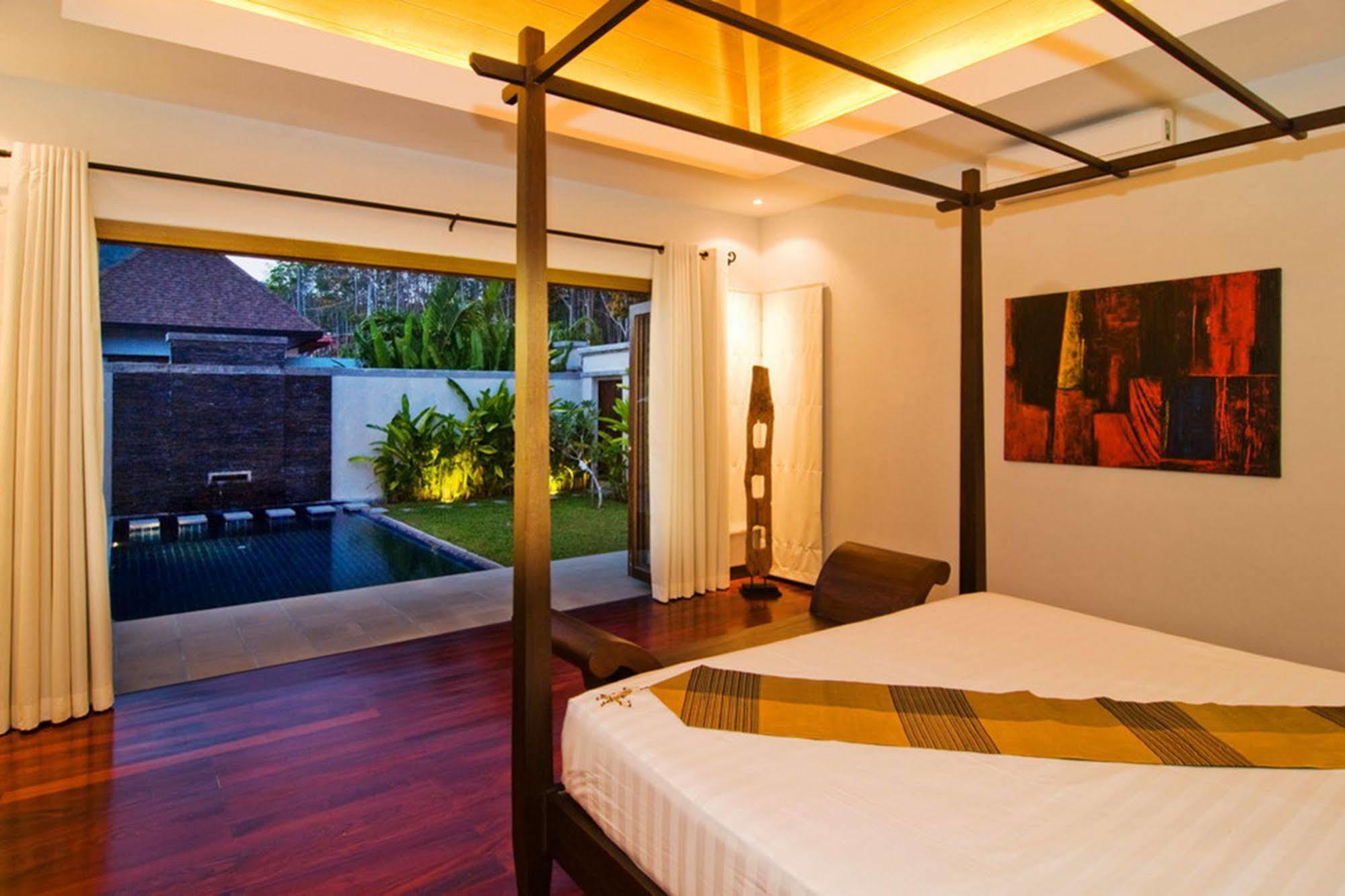 Villa Kama Rawai Esterno foto